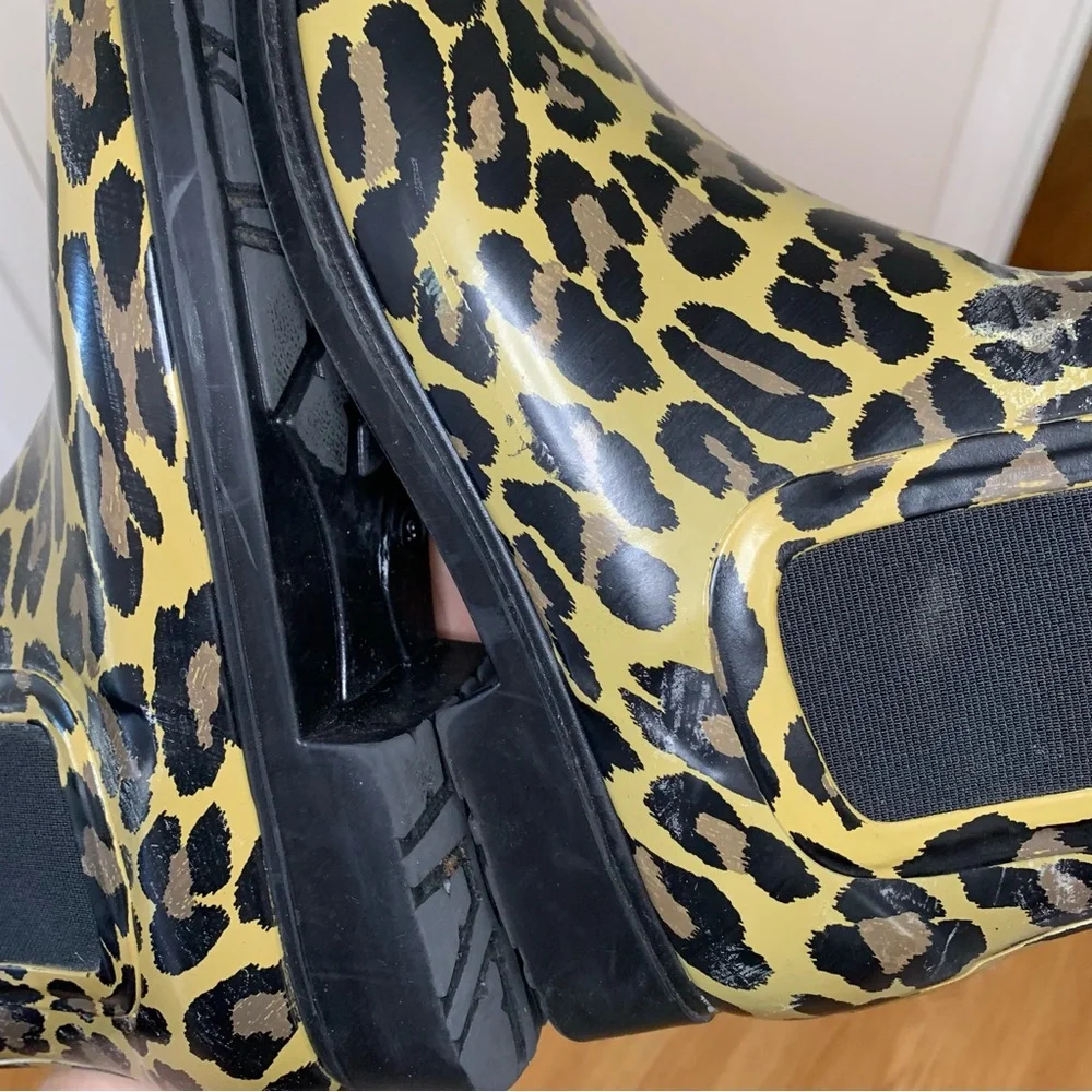 Old Navy 1” heel